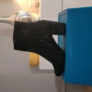 Black holiday sparkle ankle boots. Old Navy, size 8.